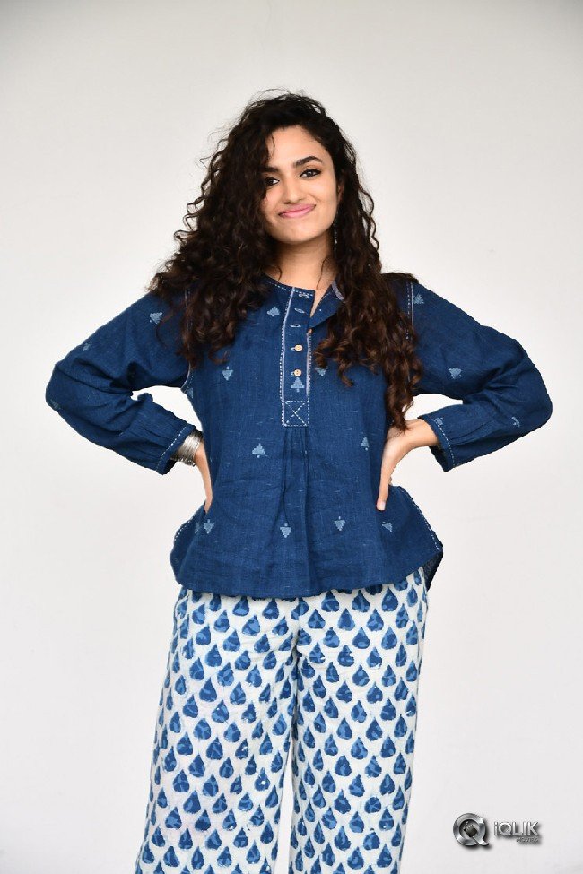 Malavika-Nair-New-Stills